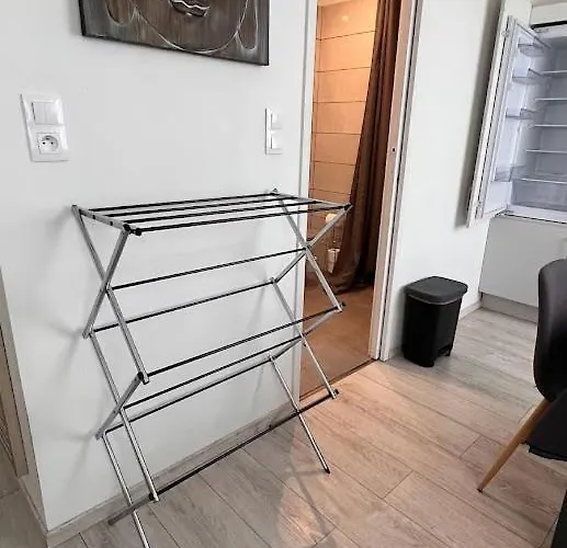 California 88 Apartmán Épinal